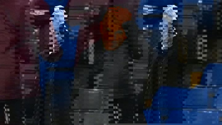 1598359