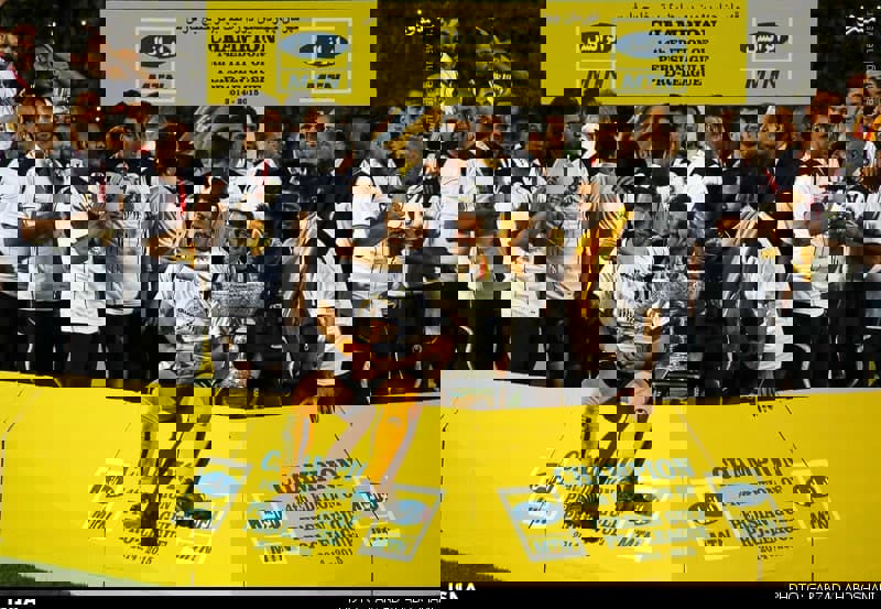 1599104
