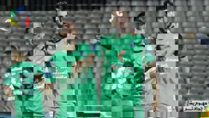 رستمی: به دنبال معجزه نه اما به بقا امیدواریم 