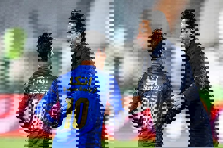 1601386