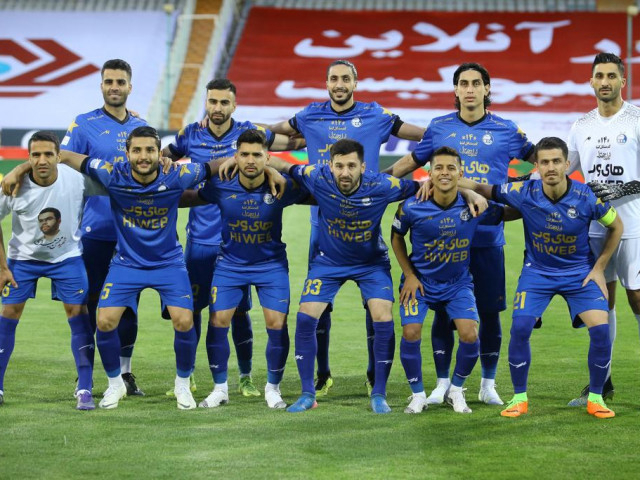 نفر به نفر با بازیکنان استقلال در دربی 95