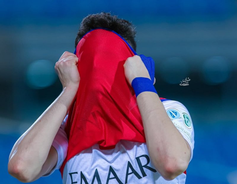 توقف عجیب الهلال مقابل الباطن قعرجدولی