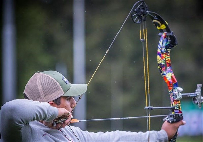 کوثر و اکبری در کامپوند به دور دوم رسیدند