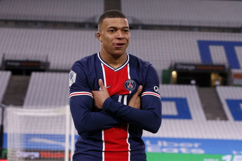 امباپه: به جایی می‌روم که پروژه‌اش قهرمانی باشد