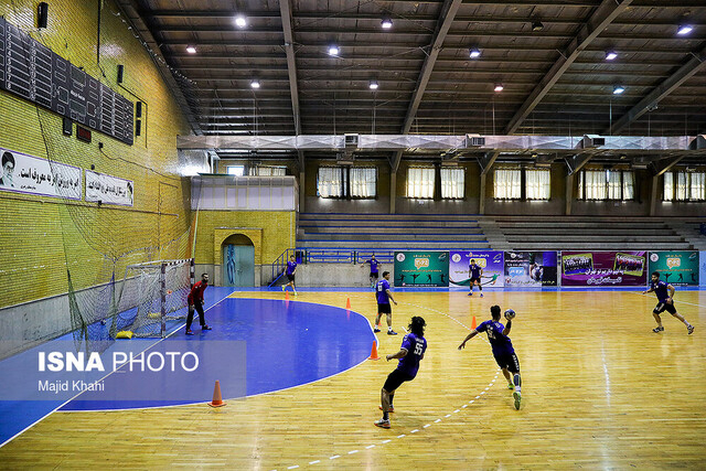 سلیمی: هندبال ما پول آوردن مربی درجه یک را ندارد