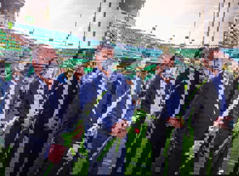 حضور دبیرکل هم جنجال‌های اصفهان را پایان نداد!