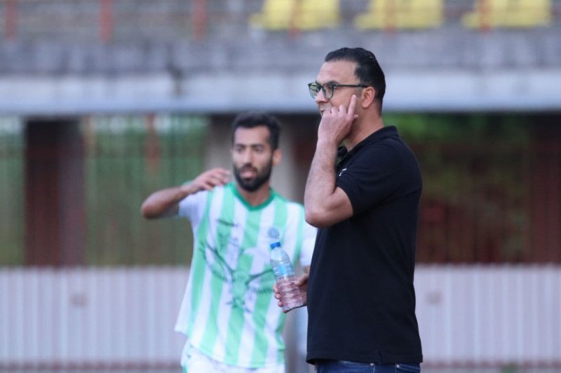 پاشازاده: کارشناسان داوری قرص یا شربت آن را می‌خورند؟!