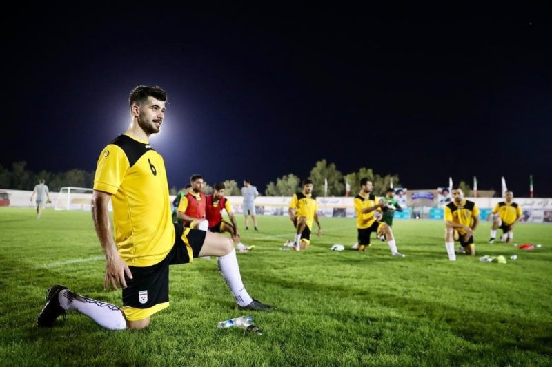 پاسخ عزت‌اللهی به استوری جنجالی با دو ستاره