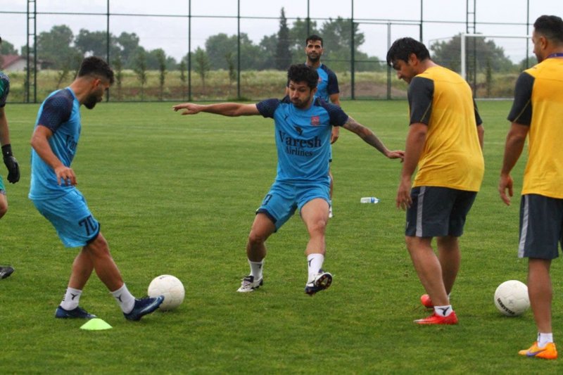 شاگردان الهامی سه‌شنبه به ایران برمی‌گردند