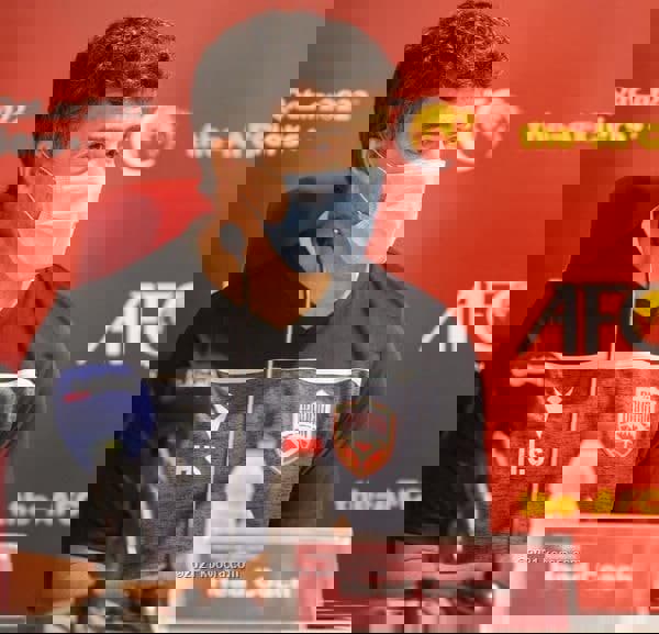 بهانههای عجیب بحرینیها؛ حمله به سرمربی تیم