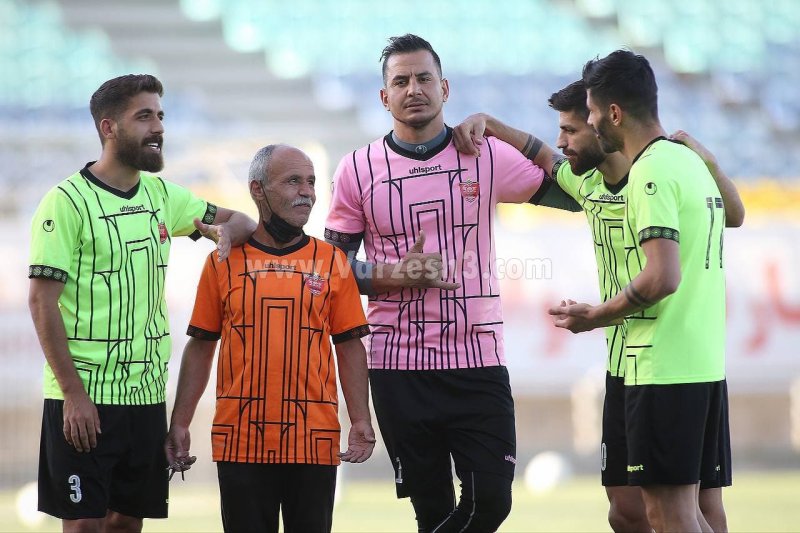 غیبت ۸ عضو اصلی در تمرین پرسپولیس