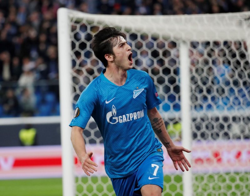 مربی زنیت: آزمون پیشنهاد خاصی ندارد