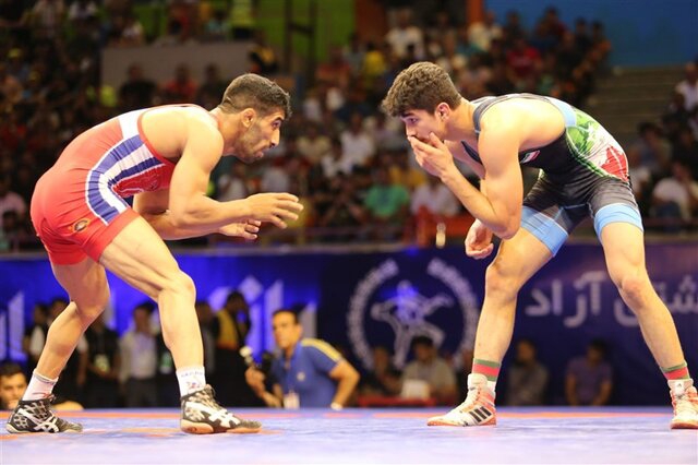 هر روز روی دستم عکس نشان المپیک را می‌کِشم