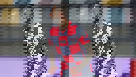 1610365