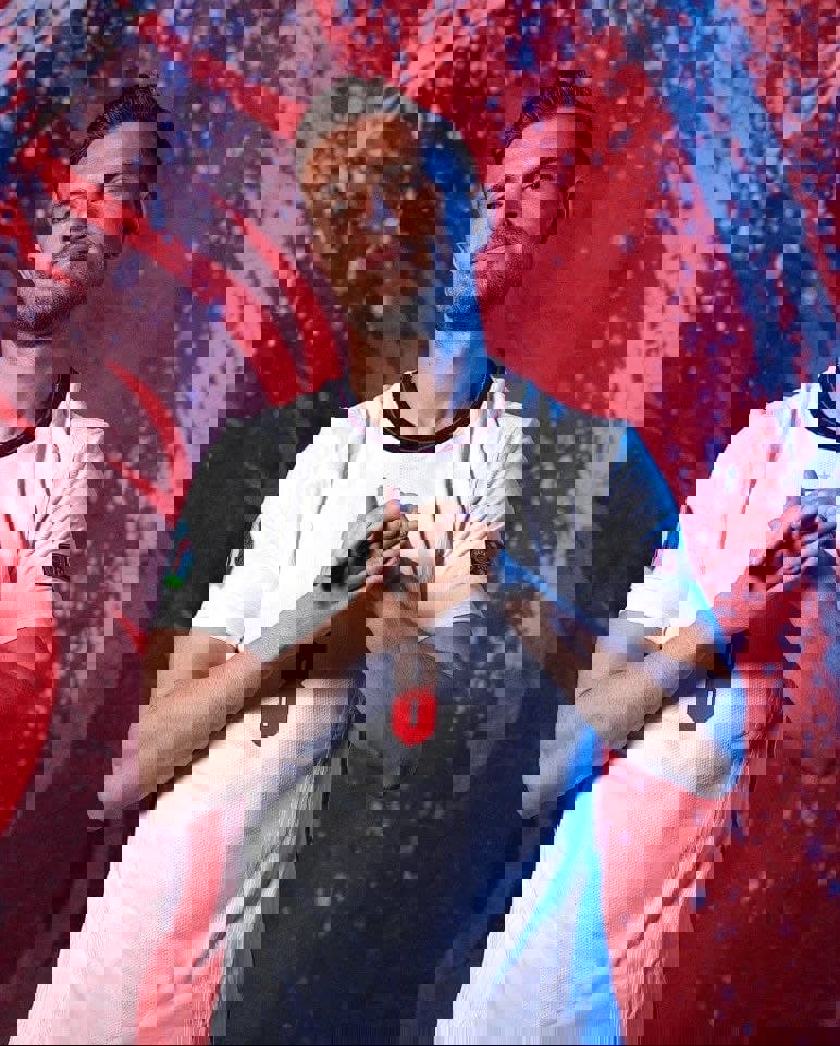 1610578