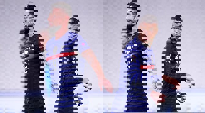 پاسخ مبهم پوگبا به شایعه درگیری امباپه و ژیرو