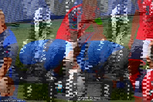 1611585