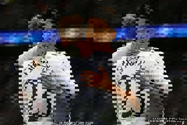 1611610
