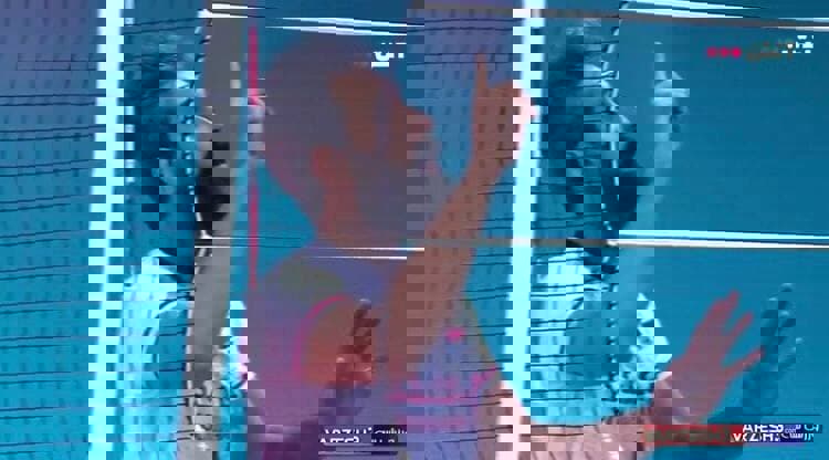 1612603