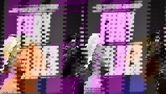 تایسون فیوری: عین هجده‌چرخ از روی وایلدر رد می‌شوم