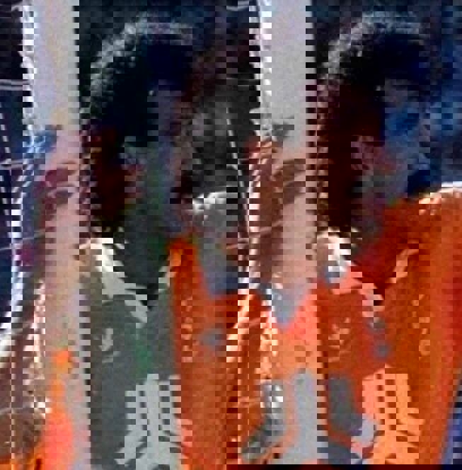 1613143