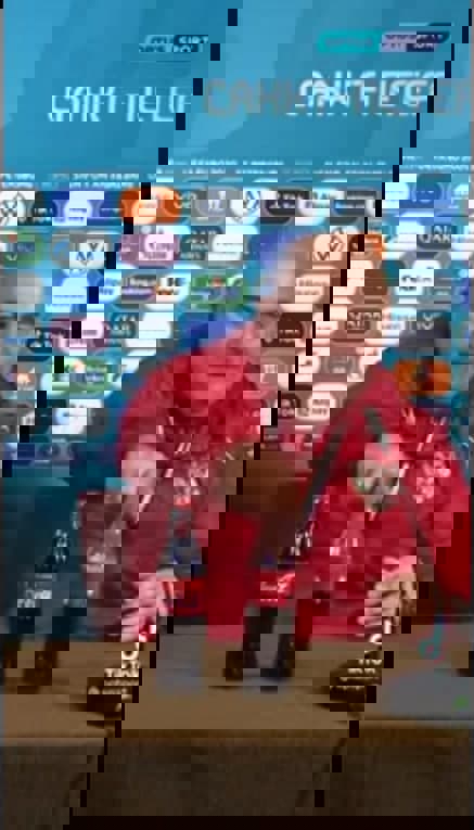1613215