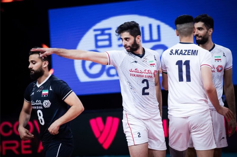 حمله تند میلاد عبادیپور به منتقدانش!