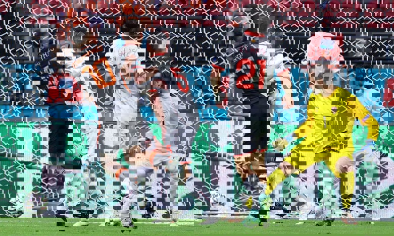 1614712