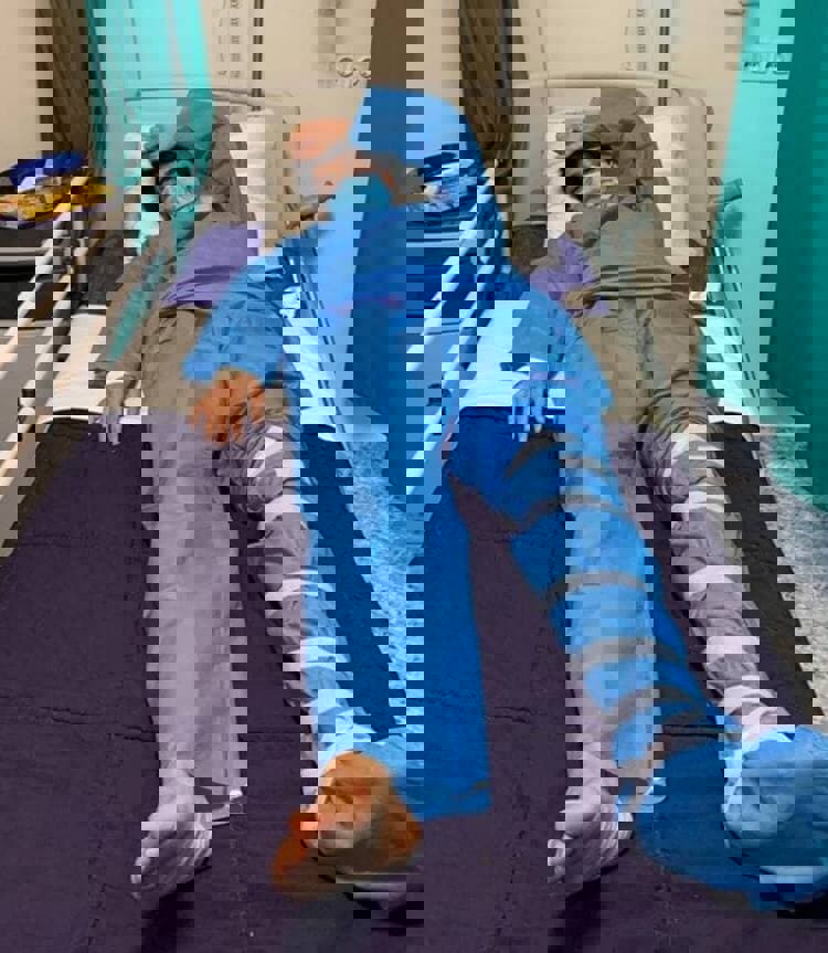 1615129