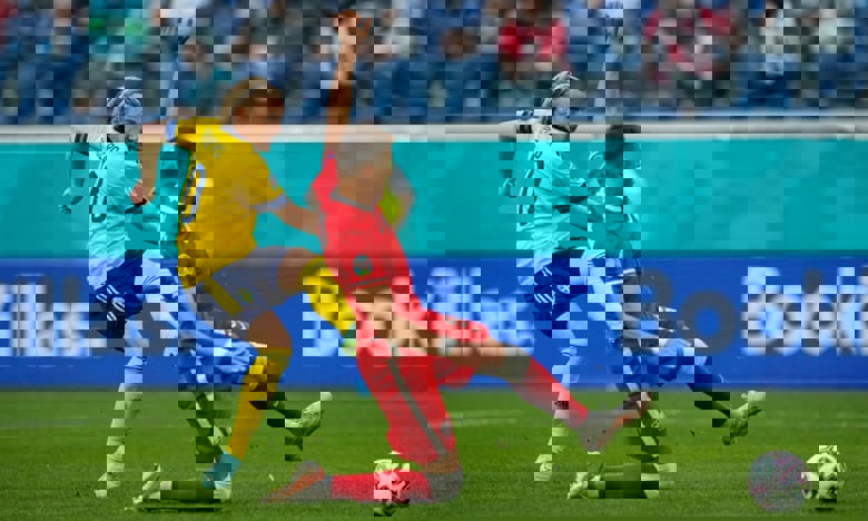 1615495
