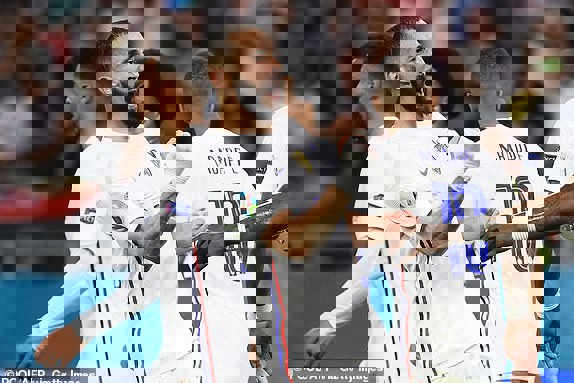 1615566