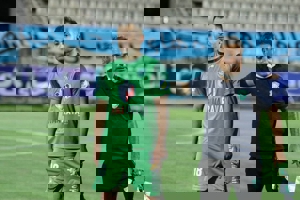 واکنش جالب مالک ماشین به باخت(عکس)