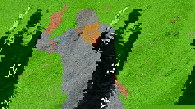 1616333