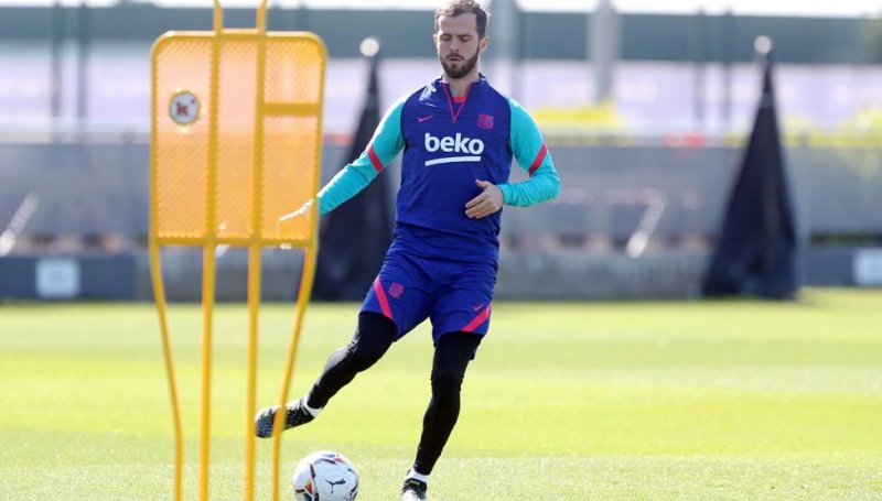 چند روز سرنوشتساز در انتظار هافبک مغضوب کومان