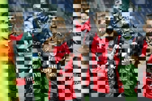 قاسمی‌نژاد گل‌های خود را دو رقمی کرد (عکس)