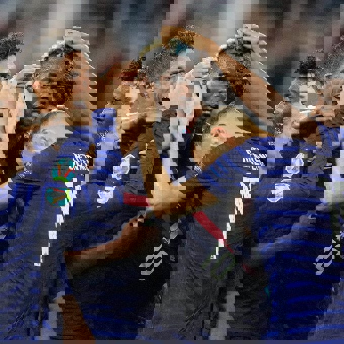 1617288