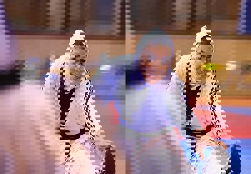 1617453