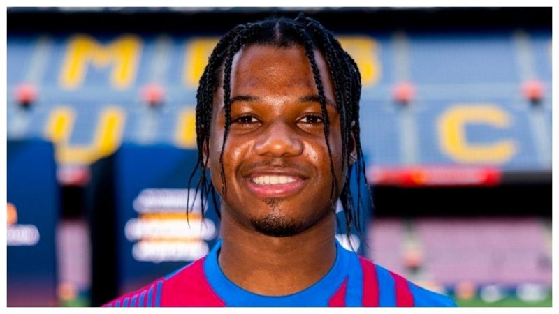 بدشانسی دست از سر ستاره بارسا بر نمی دارد