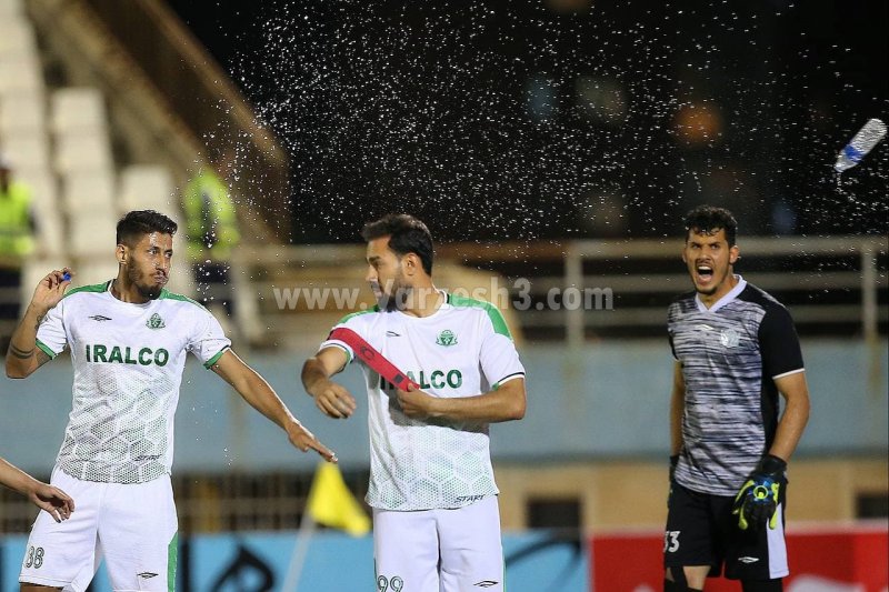  به کافه لیگ برتر خوش آمدید - یادداشت