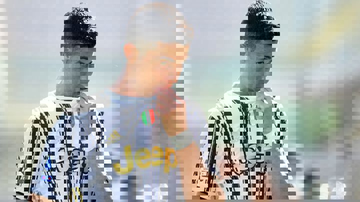 رونالدو تسلیم شد؛ عقب‌نشینی برای ماندن در یووه