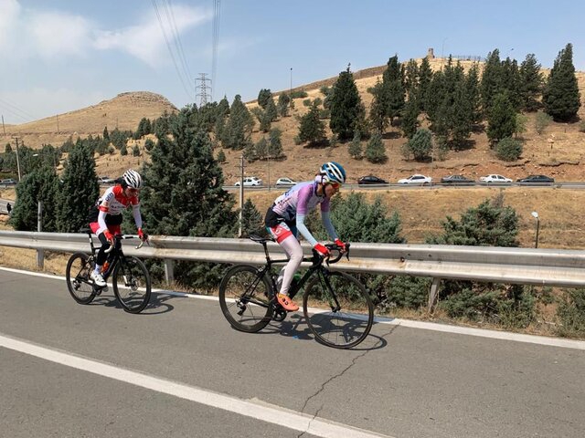 خطر تعلیق بیخ گوش دوچرخه سواری ایران