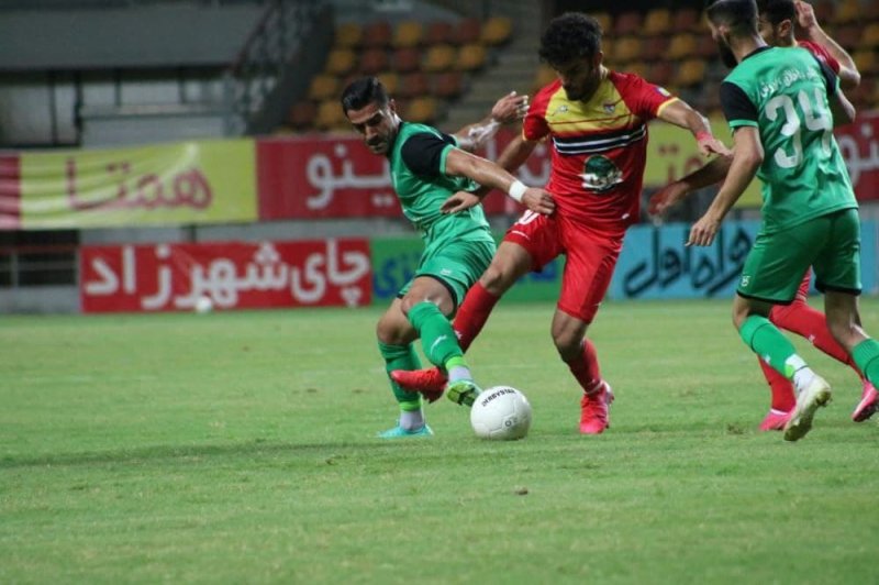 یک گل و دو پنالتی سالم فولاد، سوخت!