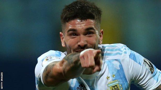 به بازی زیر نظر سیمئونه افتخار می‌کنم