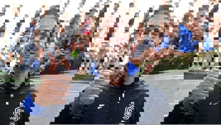1623189
