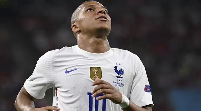 خشم امباپه از انتشار مصاحبه قدیمی در مجله PSG