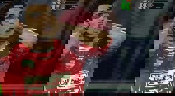 1623546