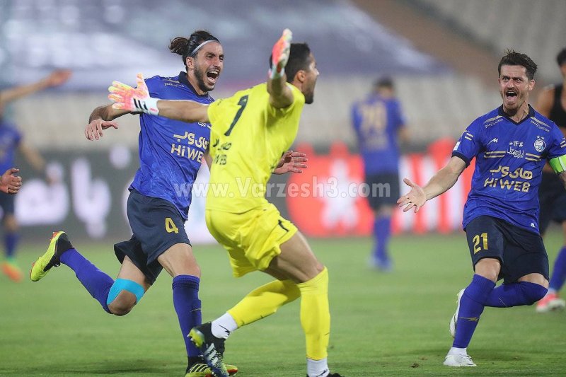  این شیرجه، استقلال را خوشبخت کرد(عکس)