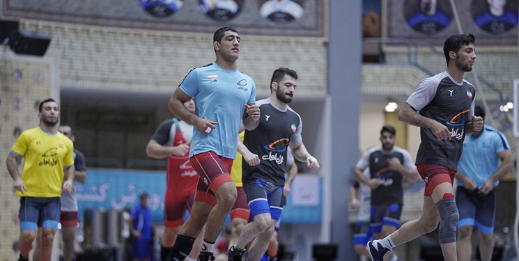 پاداش کشتیگیران و مربیان المپیکی پرداخت شد