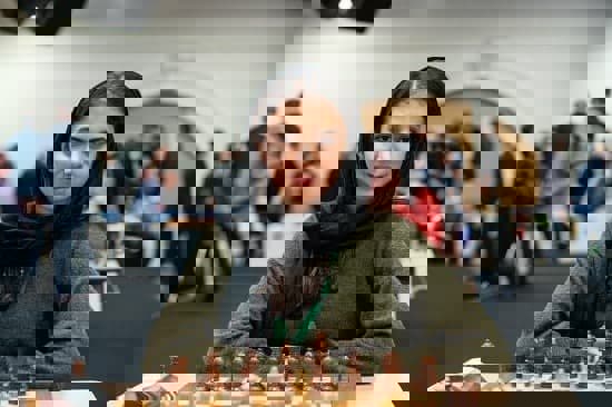 1624544