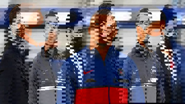 1624756